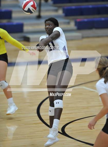 Thumbnail 1 in Klein @ Ridge Point photogallery.