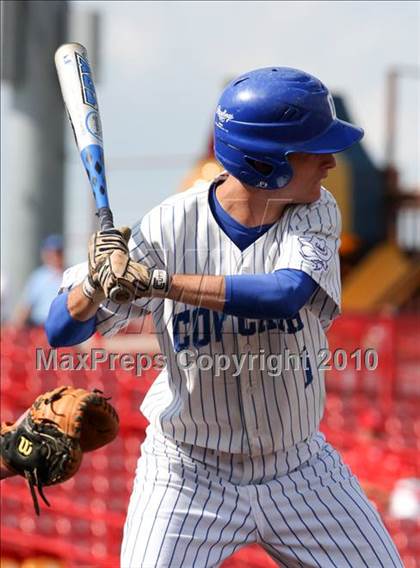 Thumbnail 2 in Bellevue vs. Covington Catholic (9th Region Tournament) photogallery.