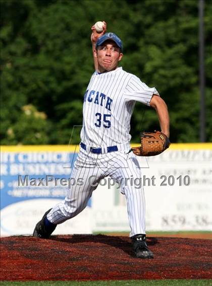 Thumbnail 1 in Bellevue vs. Covington Catholic (9th Region Tournament) photogallery.