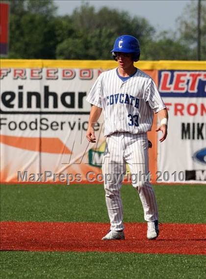 Thumbnail 3 in Bellevue vs. Covington Catholic (9th Region Tournament) photogallery.