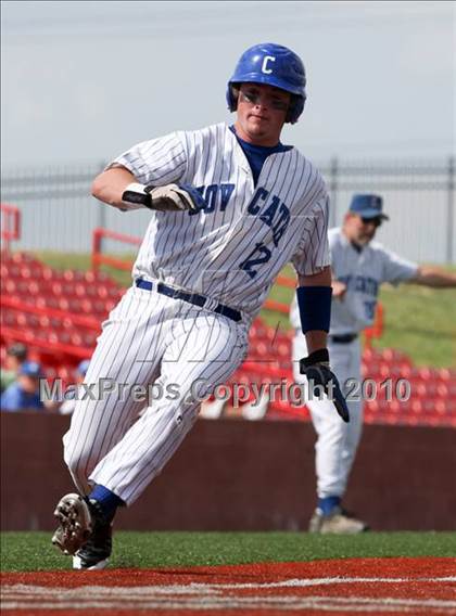 Thumbnail 3 in Bellevue vs. Covington Catholic (9th Region Tournament) photogallery.
