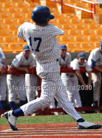 Thumbnail 3 in Bellevue vs. Covington Catholic (9th Region Tournament) photogallery.