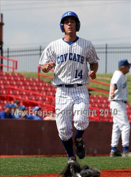 Thumbnail 2 in Bellevue vs. Covington Catholic (9th Region Tournament) photogallery.