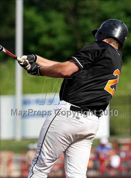 Thumbnail 3 in Bellevue vs. Covington Catholic (9th Region Tournament) photogallery.