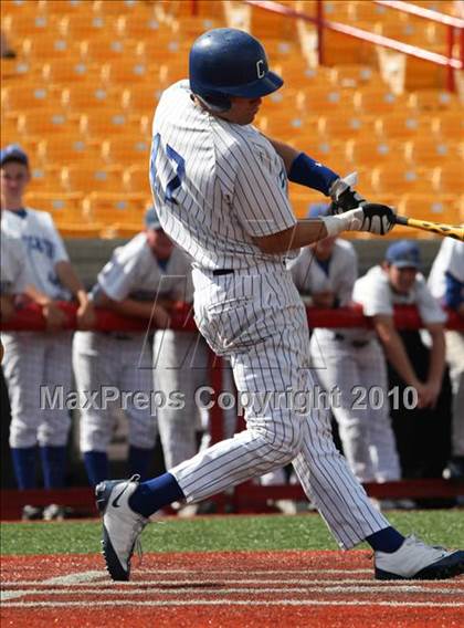 Thumbnail 2 in Bellevue vs. Covington Catholic (9th Region Tournament) photogallery.