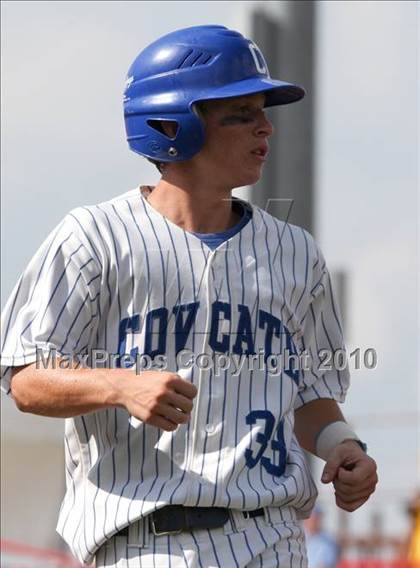 Thumbnail 3 in Bellevue vs. Covington Catholic (9th Region Tournament) photogallery.