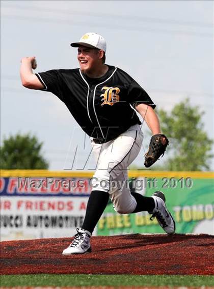 Thumbnail 3 in Bellevue vs. Covington Catholic (9th Region Tournament) photogallery.