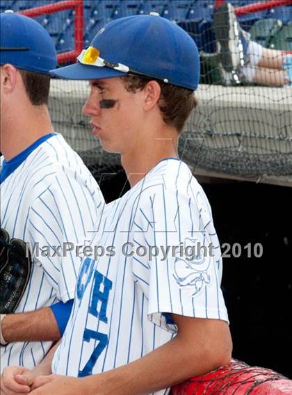 Thumbnail 2 in Bellevue vs. Covington Catholic (9th Region Tournament) photogallery.