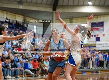 Thumbnail 1 in Cascade vs. Indianapolis Bishop Chatard (IHSAA 3A Regional Championship) photogallery.