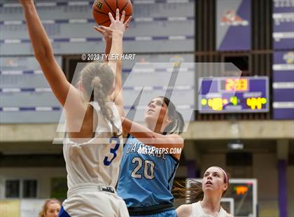 Thumbnail 3 in Cascade vs. Indianapolis Bishop Chatard (IHSAA 3A Regional Championship) photogallery.