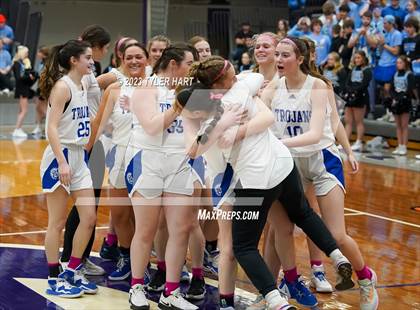 Thumbnail 1 in Cascade vs. Indianapolis Bishop Chatard (IHSAA 3A Regional Championship) photogallery.
