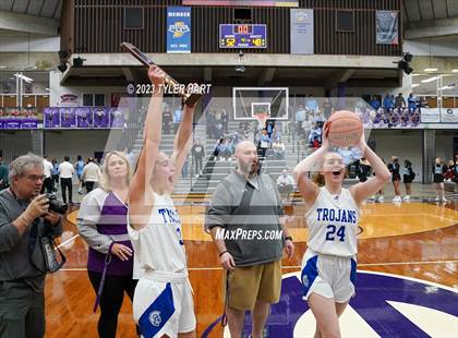 Thumbnail 1 in Cascade vs. Indianapolis Bishop Chatard (IHSAA 3A Regional Championship) photogallery.