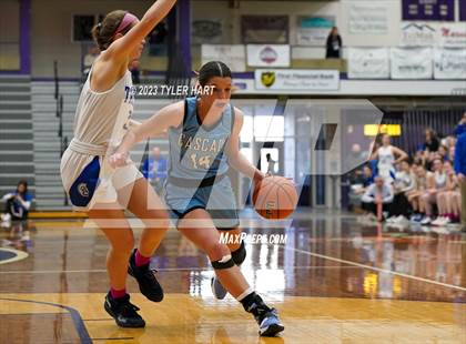 Thumbnail 1 in Cascade vs. Indianapolis Bishop Chatard (IHSAA 3A Regional Championship) photogallery.