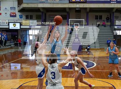 Thumbnail 1 in Cascade vs. Indianapolis Bishop Chatard (IHSAA 3A Regional Championship) photogallery.