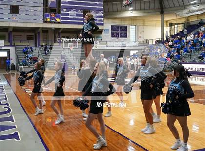 Thumbnail 1 in Cascade vs. Indianapolis Bishop Chatard (IHSAA 3A Regional Championship) photogallery.