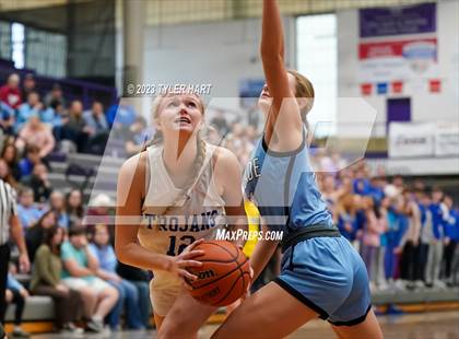 Thumbnail 3 in Cascade vs. Indianapolis Bishop Chatard (IHSAA 3A Regional Championship) photogallery.