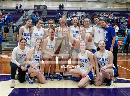 Thumbnail 2 in Cascade vs. Indianapolis Bishop Chatard (IHSAA 3A Regional Championship) photogallery.