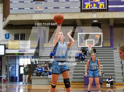 Thumbnail 1 in Cascade vs. Indianapolis Bishop Chatard (IHSAA 3A Regional Championship) photogallery.
