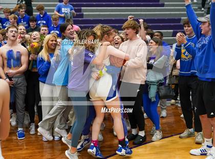 Thumbnail 1 in Cascade vs. Indianapolis Bishop Chatard (IHSAA 3A Regional Championship) photogallery.