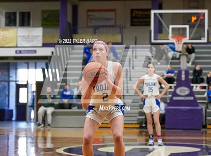 Thumbnail 1 in Cascade vs. Indianapolis Bishop Chatard (IHSAA 3A Regional Championship) photogallery.