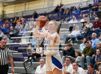 Thumbnail 3 in Cascade vs. Indianapolis Bishop Chatard (IHSAA 3A Regional Championship) photogallery.