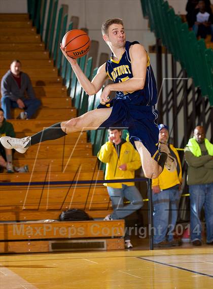 Thumbnail 2 in Northport vs. Brentwood (Section 11 Class AA Semifinal) photogallery.
