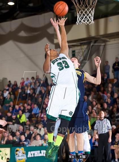 Thumbnail 1 in Northport vs. Brentwood (Section 11 Class AA Semifinal) photogallery.