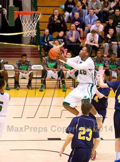 Thumbnail 3 in Northport vs. Brentwood (Section 11 Class AA Semifinal) photogallery.