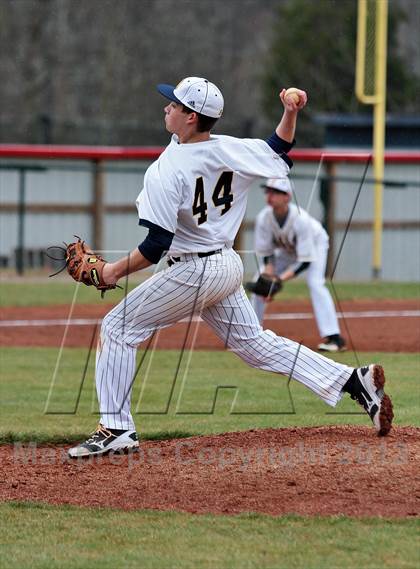 Thumbnail 1 in Seymour @ South-Doyle photogallery.