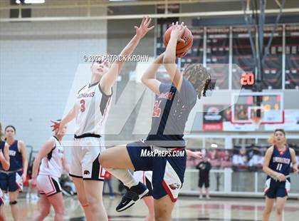 Thumbnail 1 in Lindbergh @ Sammamish photogallery.