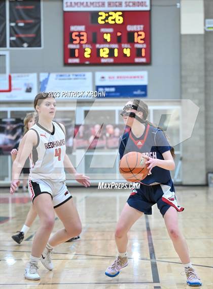 Thumbnail 1 in Lindbergh @ Sammamish photogallery.