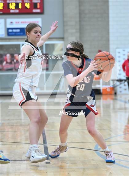 Thumbnail 2 in Lindbergh @ Sammamish photogallery.