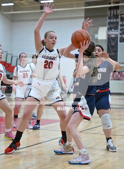 Thumbnail 1 in Lindbergh @ Sammamish photogallery.