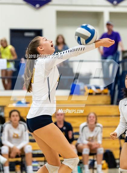 Thumbnail 1 in Del Oro @ Oak Ridge photogallery.