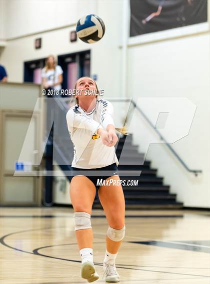 Thumbnail 1 in Del Oro @ Oak Ridge photogallery.