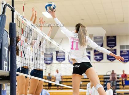 Thumbnail 2 in Del Oro @ Oak Ridge photogallery.