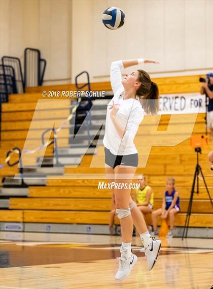 Thumbnail 1 in Del Oro @ Oak Ridge photogallery.