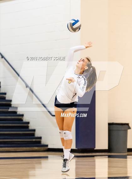 Thumbnail 1 in Del Oro @ Oak Ridge photogallery.