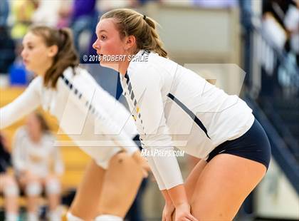 Thumbnail 2 in Del Oro @ Oak Ridge photogallery.
