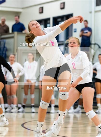 Thumbnail 3 in Del Oro @ Oak Ridge photogallery.
