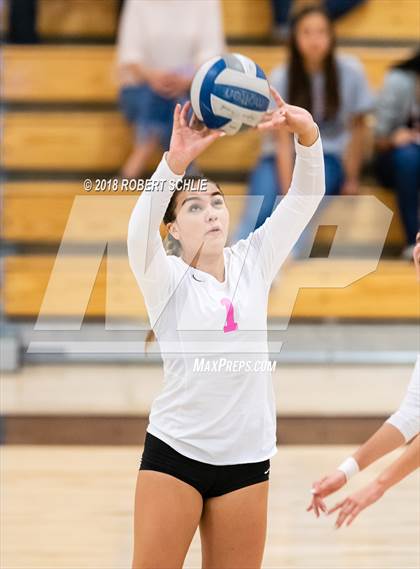 Thumbnail 2 in Del Oro @ Oak Ridge photogallery.