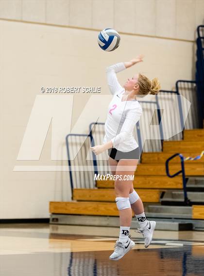 Thumbnail 2 in Del Oro @ Oak Ridge photogallery.
