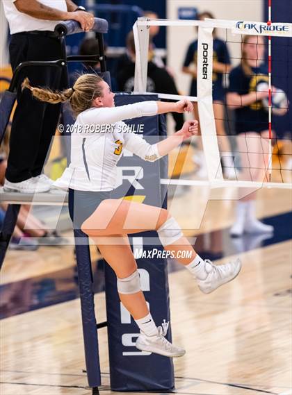Thumbnail 2 in Del Oro @ Oak Ridge photogallery.