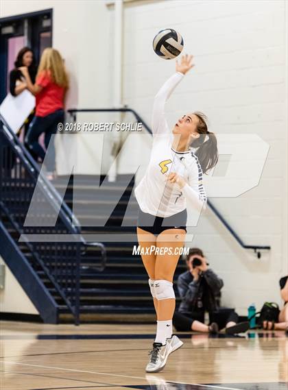 Thumbnail 1 in Del Oro @ Oak Ridge photogallery.