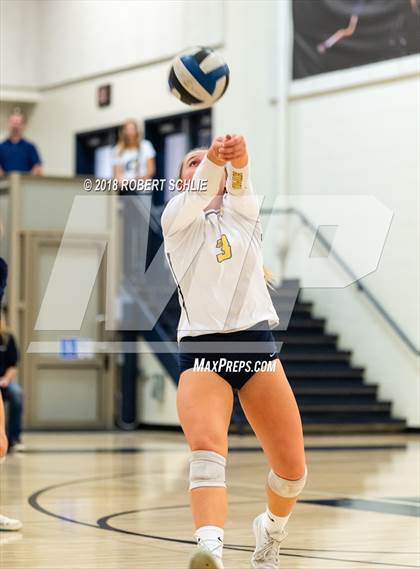Thumbnail 2 in Del Oro @ Oak Ridge photogallery.