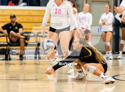 Thumbnail 2 in Del Oro @ Oak Ridge photogallery.