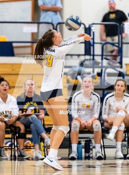 Thumbnail 1 in Del Oro @ Oak Ridge photogallery.