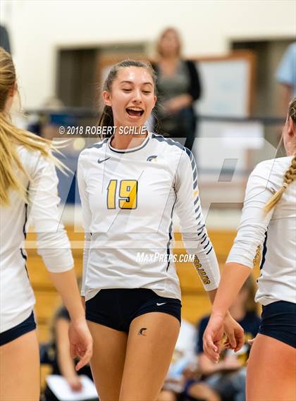 Thumbnail 1 in Del Oro @ Oak Ridge photogallery.