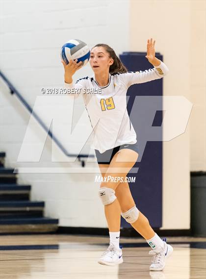 Thumbnail 1 in Del Oro @ Oak Ridge photogallery.