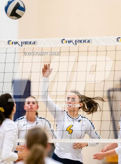 Thumbnail 1 in Del Oro @ Oak Ridge photogallery.